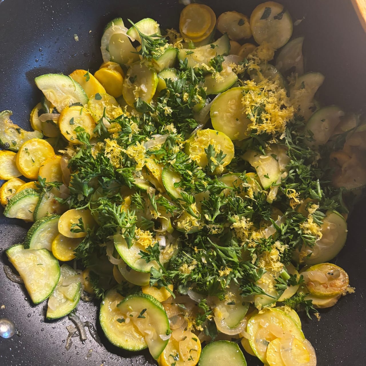 Chicken Lemon and Summer Squash Pasta