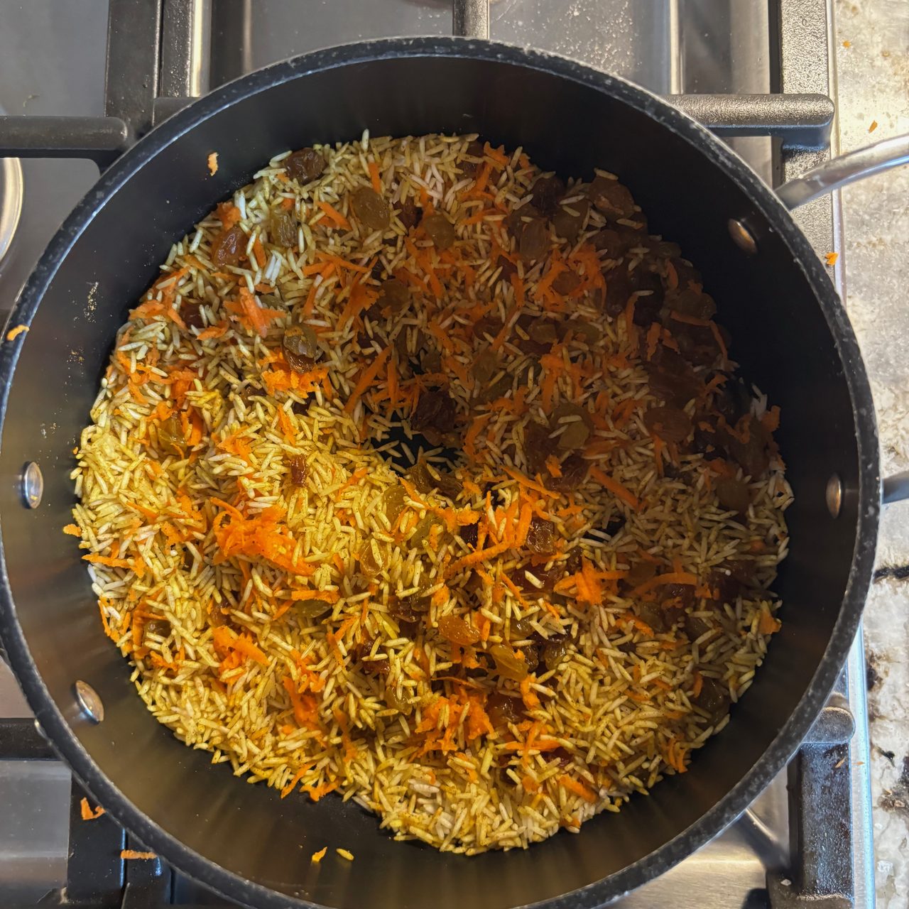Golden Raisin Chuck Roast Pilaf