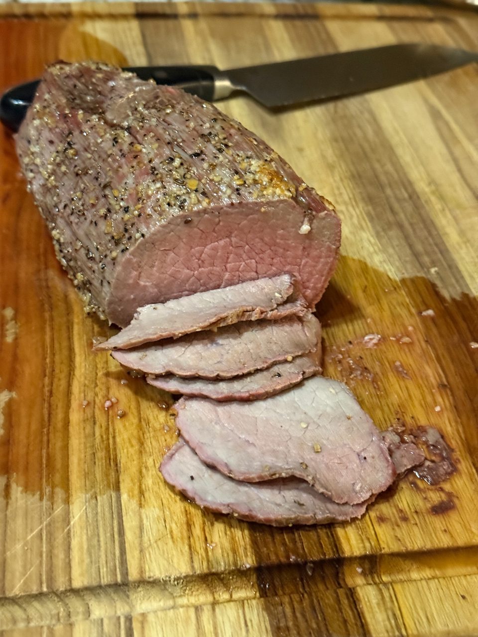 Simple Seasoned Eye Round Roast Beef